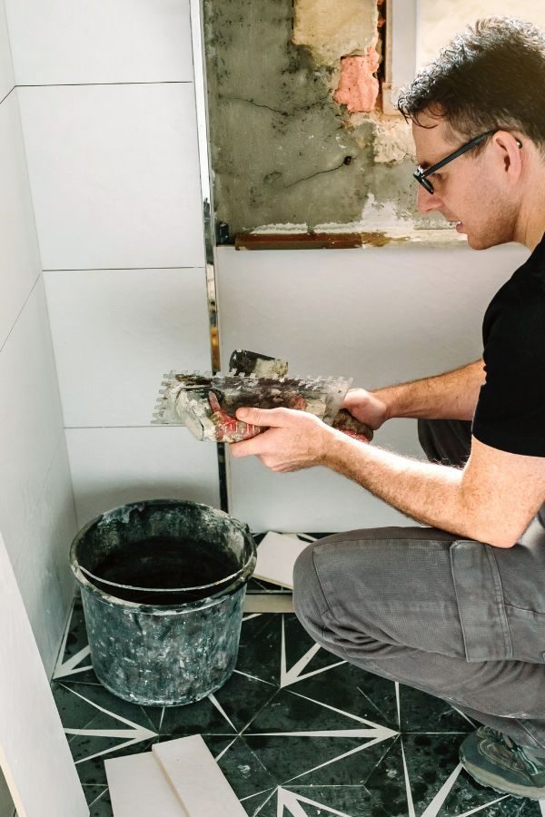 Badezimmer sanieren in Aachen - Sanierung Hansemann - Renovierung - Komplettsanierung - Trockenbau - Innenausbau