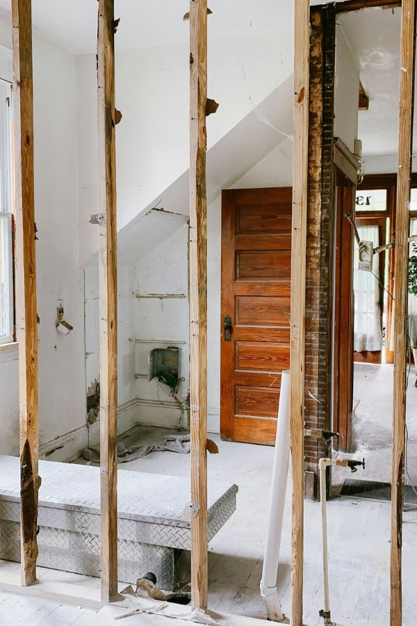 Renovierung Aachen Sanierung Hansemann - Neugestaltung - Malerarbeiten - Trockenbau - Sanierung